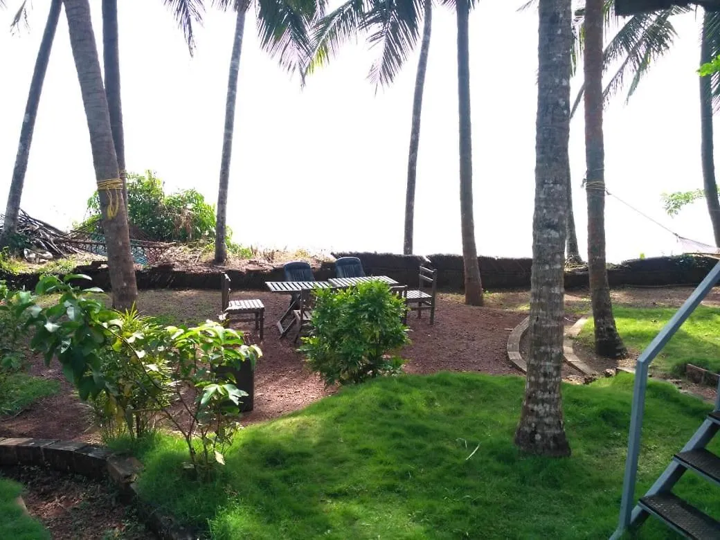 Perch By The Sea Bed & Breakfast Kannur 0*,